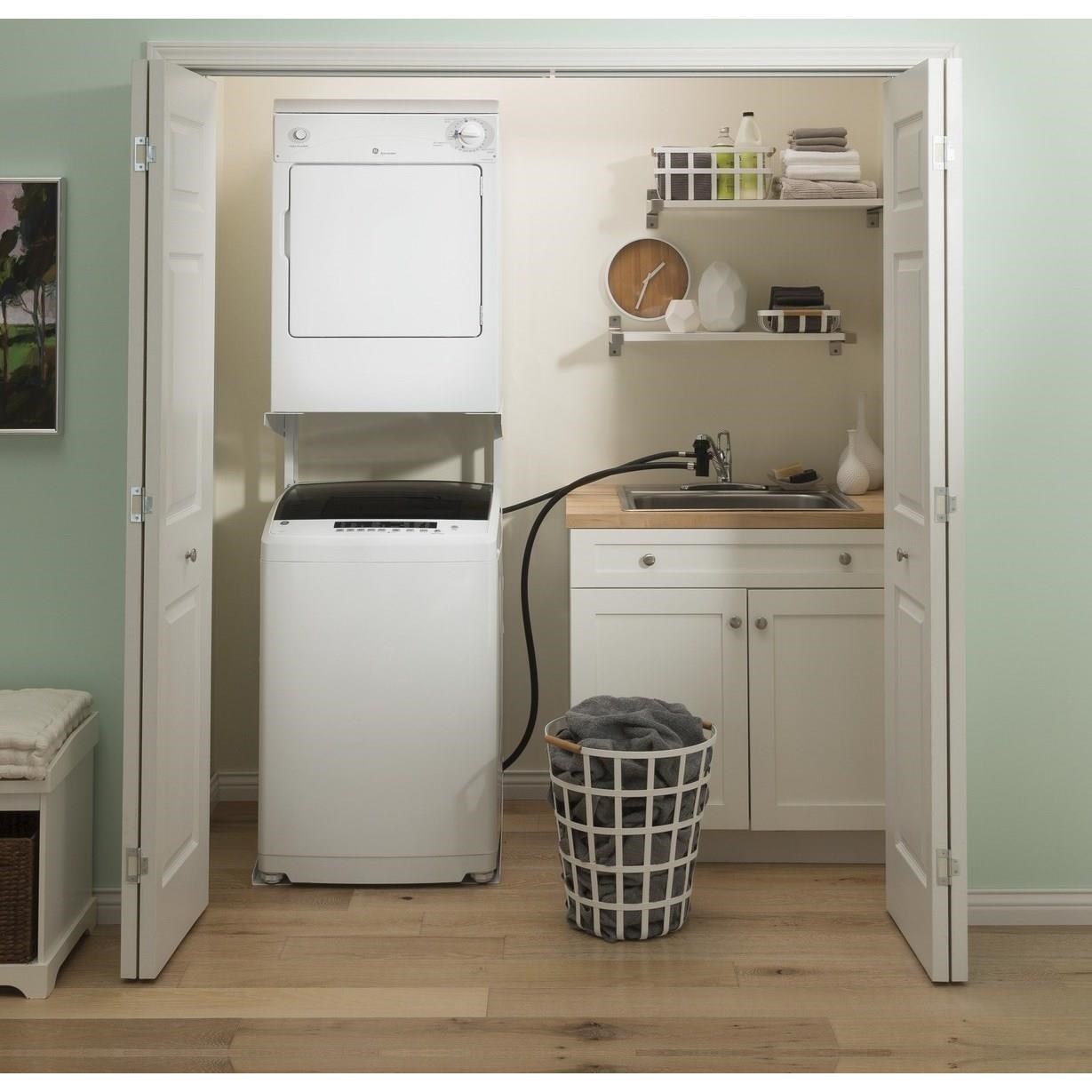 GE Appliances GE® SpaceSaving 2.8 cu. ft. Capacity Portable Washer